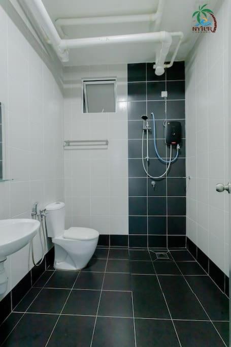 New Drawbridge Condo With Seaview And Pool Kuala Terengganu Eksteriør bilde
